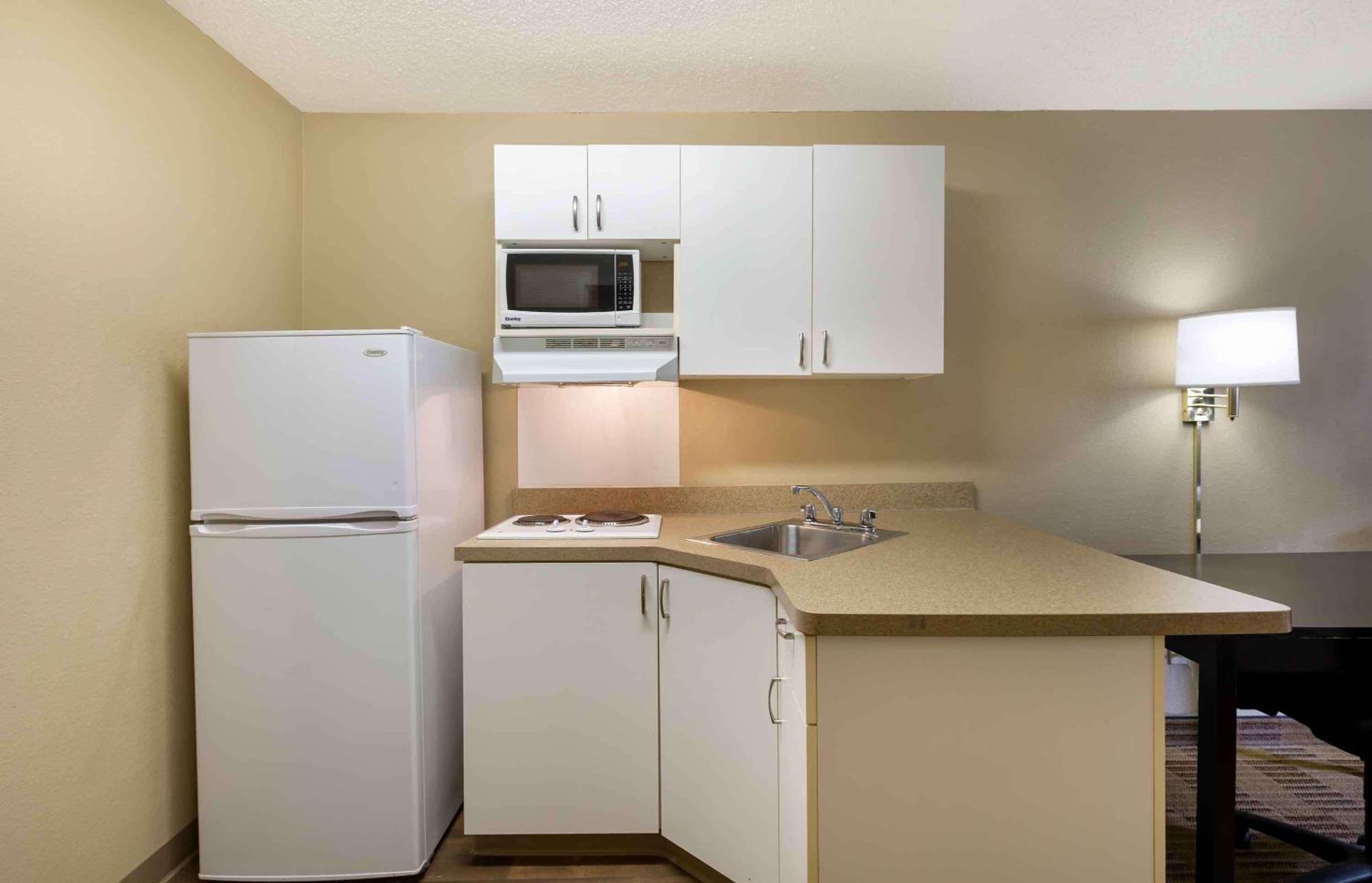 Extended America - Cleveland - Beachwood - Place - South